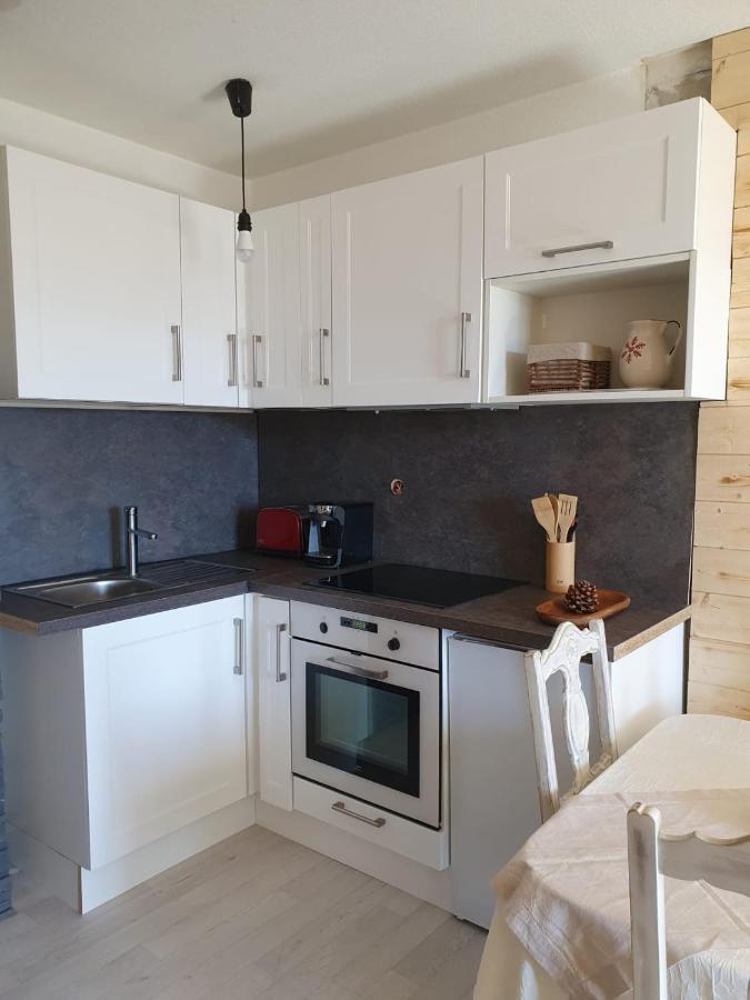 Appartement, Vue Lac Panoramique Avec Terrasse, Parking, Aux Angles Exterior photo